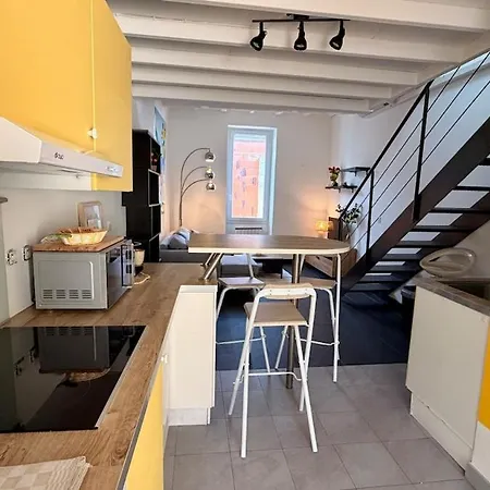 La Limoncello, Sunny & Spacious Апартаменты *