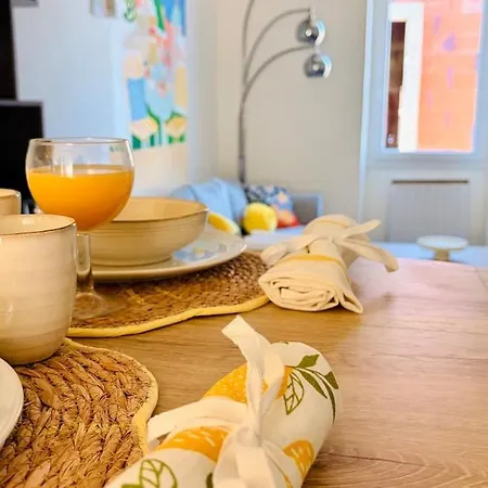 Апартаменты La Limoncello, Sunny & Spacious Ним